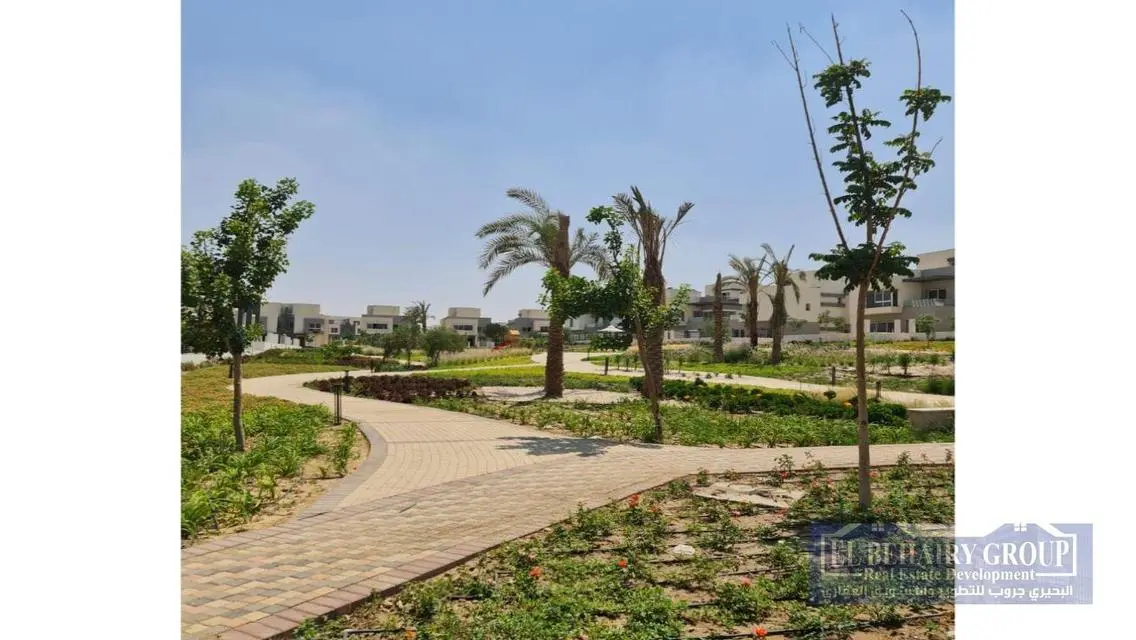 Luxury Property for Sale with Expansive Space