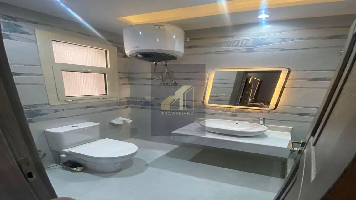 Luxury Apartment with Stunning View and Spacious Layout