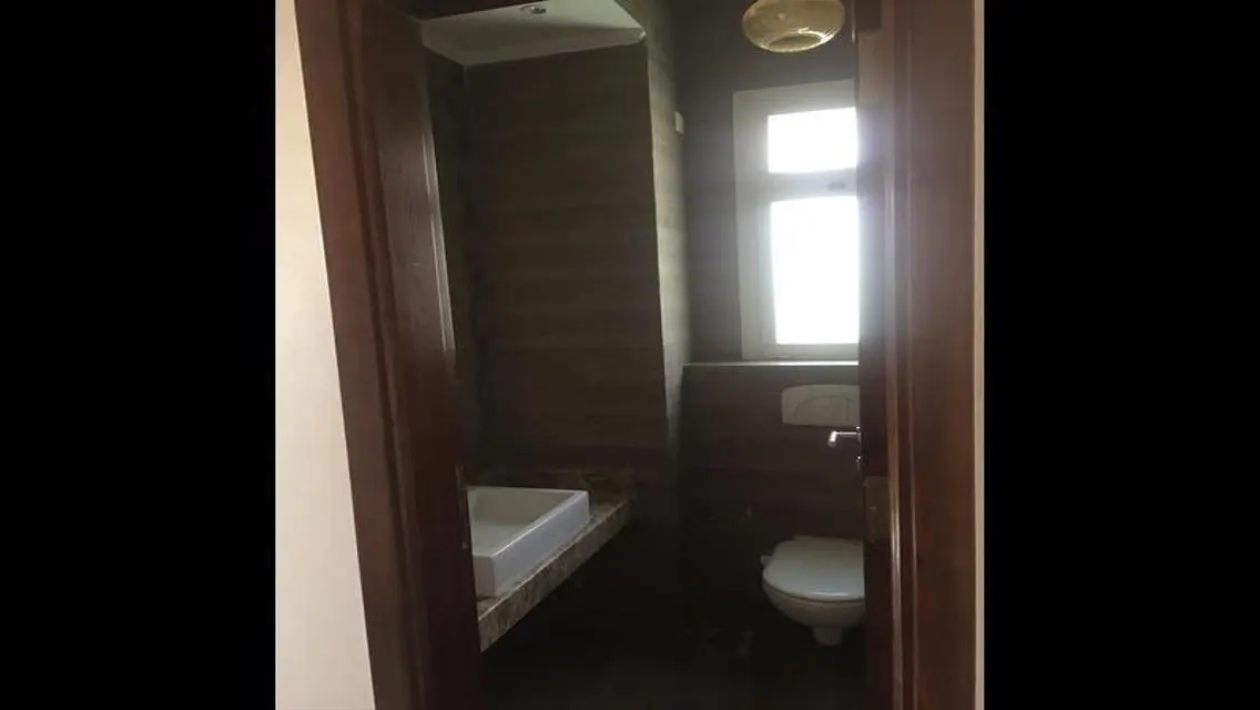 Luxury Apartment with Premium Amenities