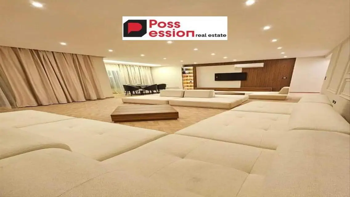 Luxury Villa with Private Garden and Health Club