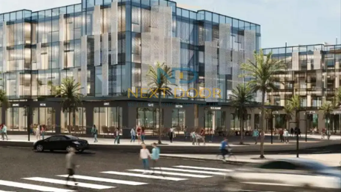 Luxury Building at Golden Gate 15 - New Cairo