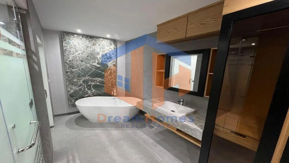 Luxury Apartment for Sale