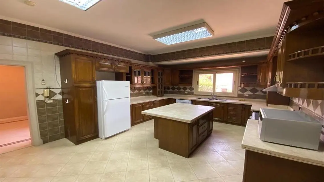 Luxury Villa for Sale with Private Pool and Garden