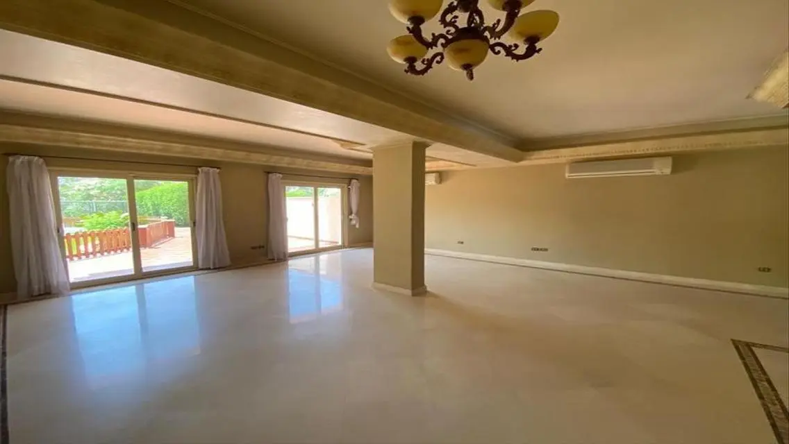 Luxury Villa for Sale with Private Pool and Garden