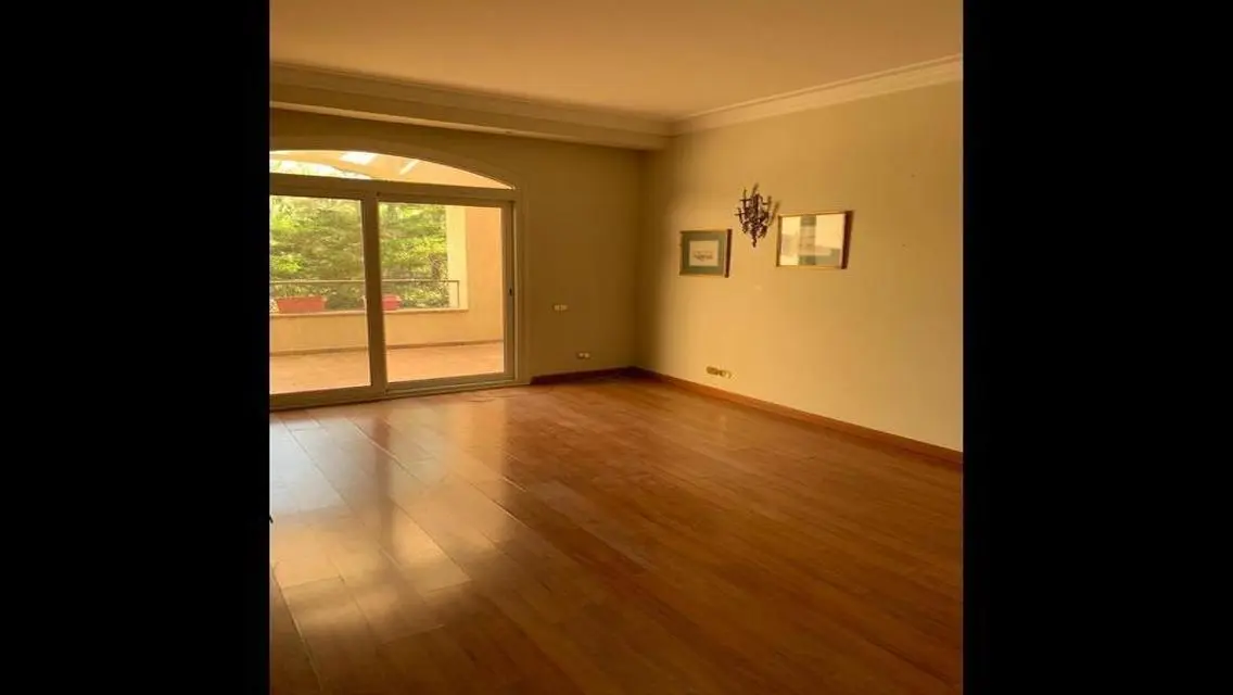 Luxury Villa for Sale with Private Pool and Garden