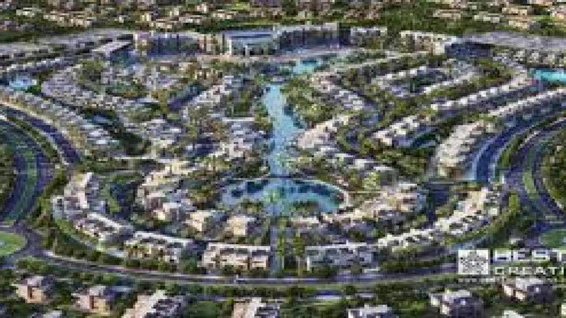 Luxury Apartment Overlooking Lakes for Sale
