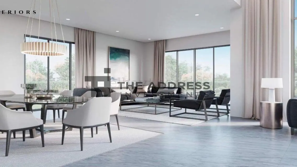 Luxury Villa for Sale Next to the Lakes