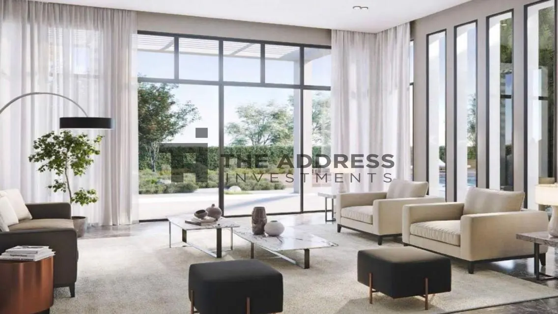 Luxury Villa for Sale Next to the Lakes