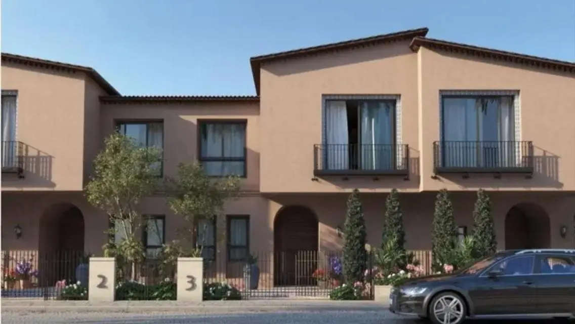 Luxury Villa for Sale with Spacious Areas and Amazing Amenities