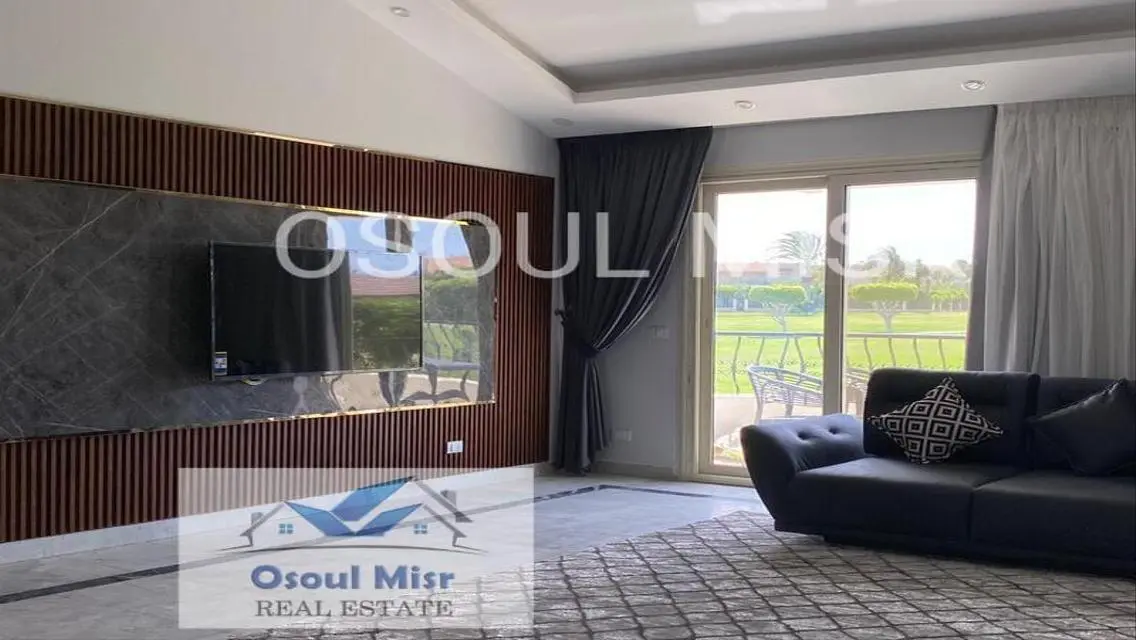 Luxury Apartment with Private Garden in the Heart of the City