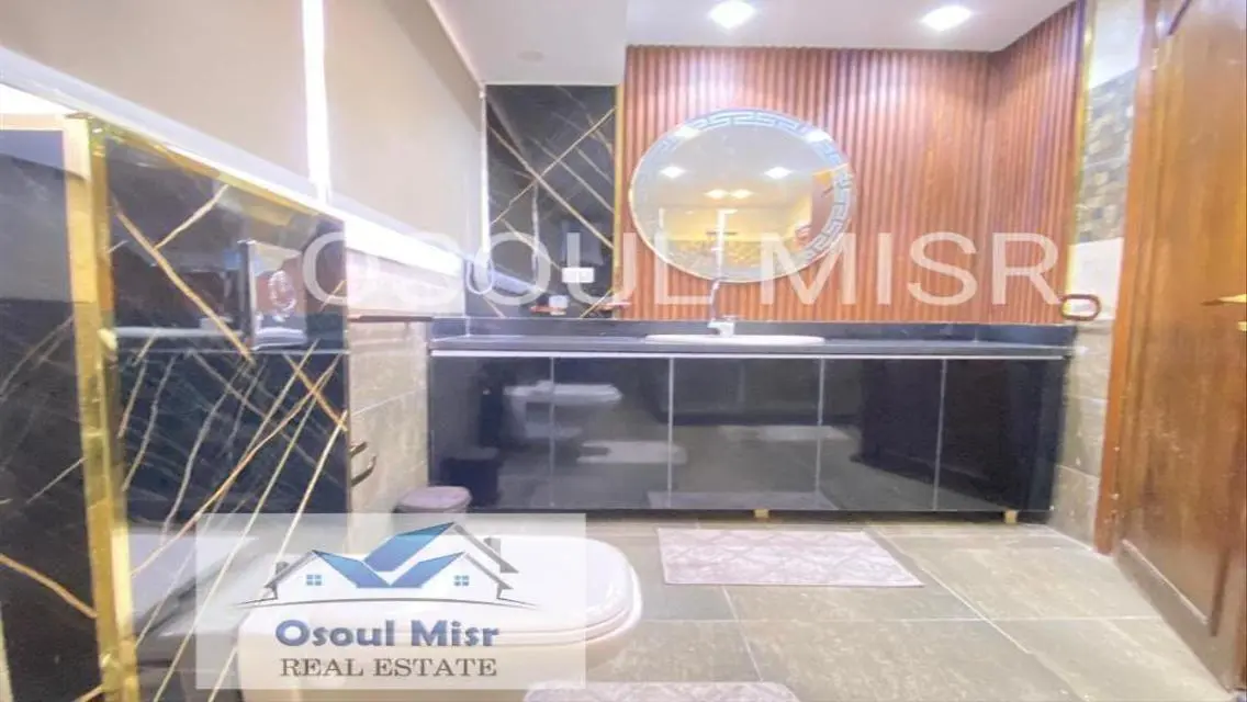Luxury Apartment with Private Garden in the Heart of the City