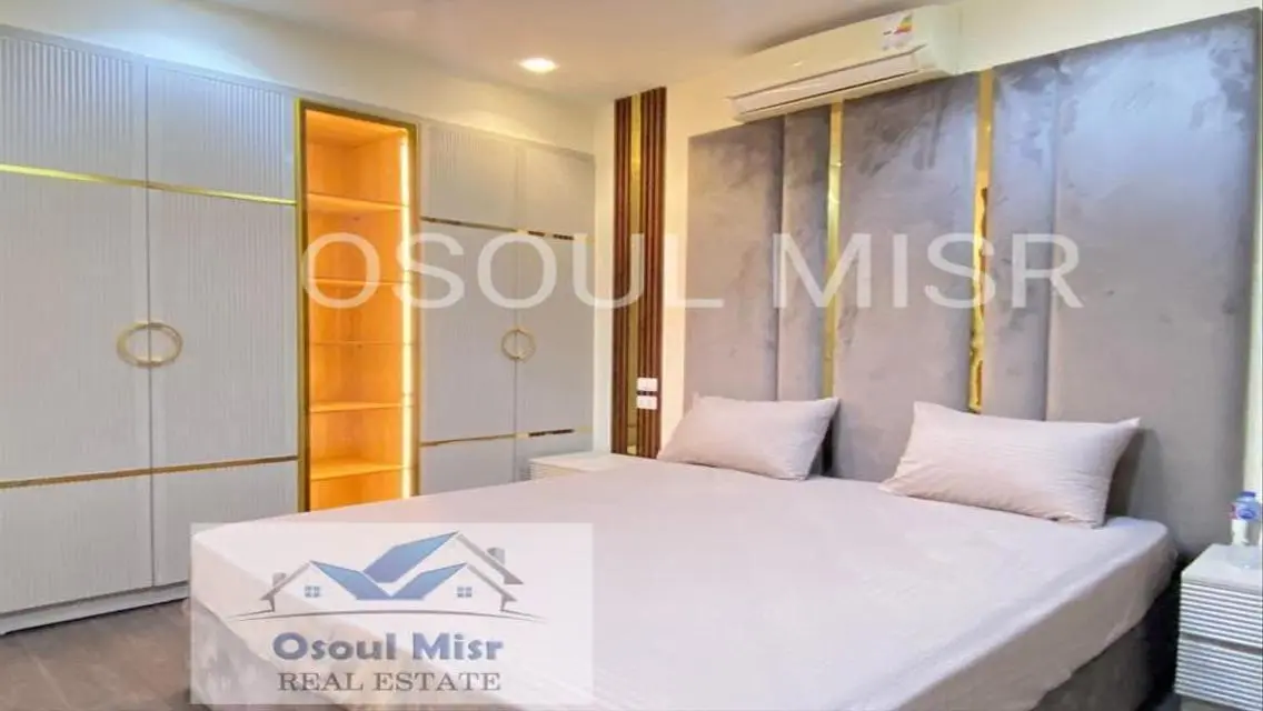 Luxury Apartment with Private Garden in the Heart of the City
