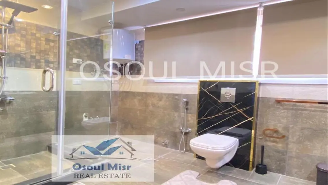 Luxury Apartment with Private Garden in the Heart of the City