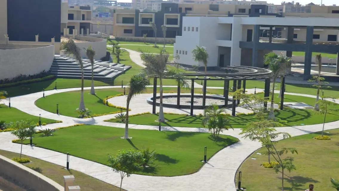 شقة فاخرة بمساحة 130 متر في BISC مع جميع المرافق