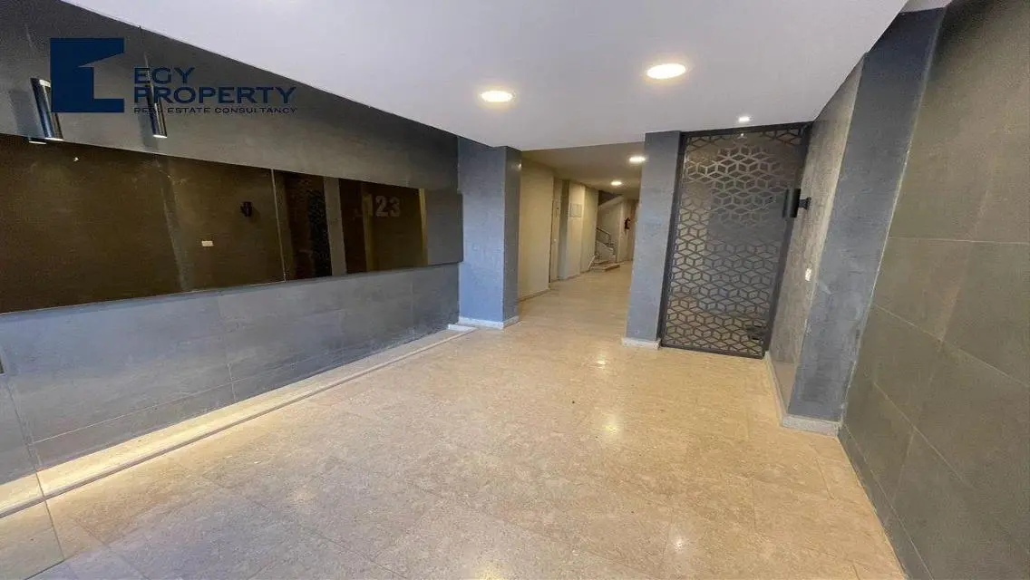 Luxury Apartment on 60 Acres in East Cairo