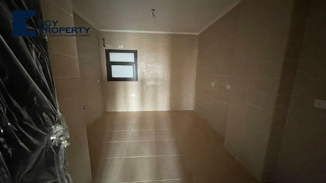Luxury Apartment on 60 Acres in East Cairo