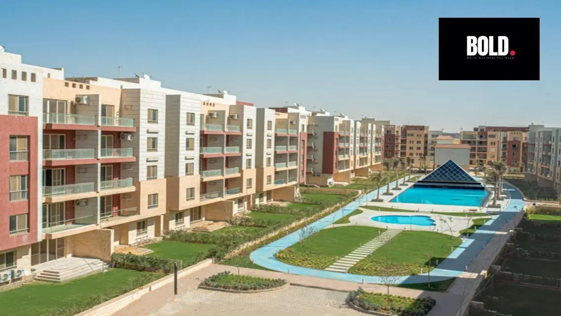 Luxury 3-bedroom Apartment Overlooking Lakes