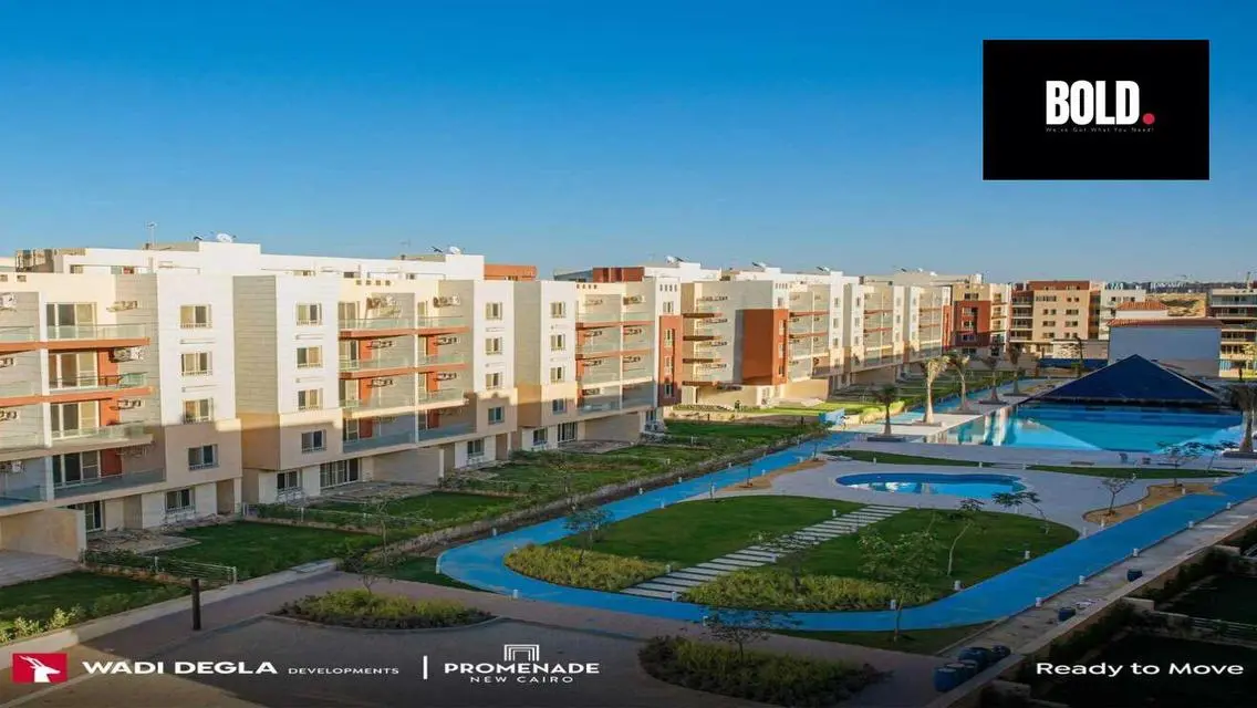 Luxury 3-bedroom Apartment Overlooking Lakes