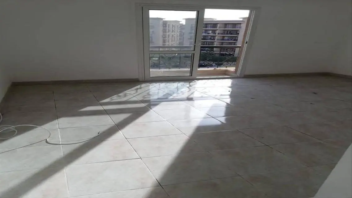 Distinctive 180 sqm Apartment for Sale in Al Rehab