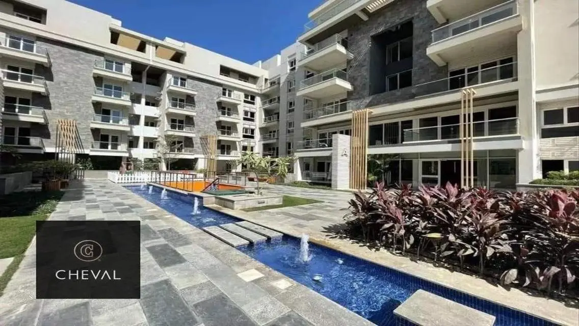 شقة مطلة على الجبل