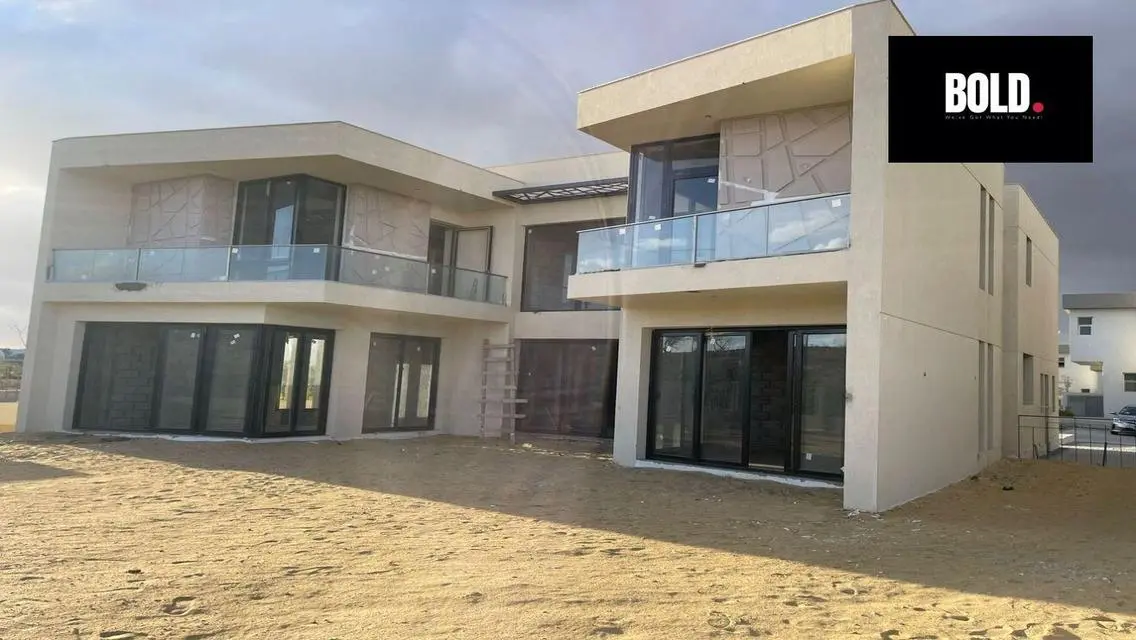Luxury Apartment with Full Amenities in a Prime Location