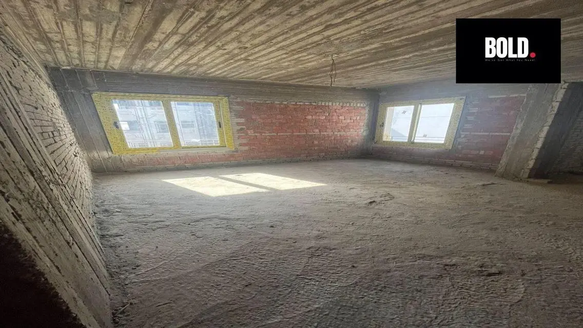Luxurious 221 sqm Apartment for Rent with Stunning Views