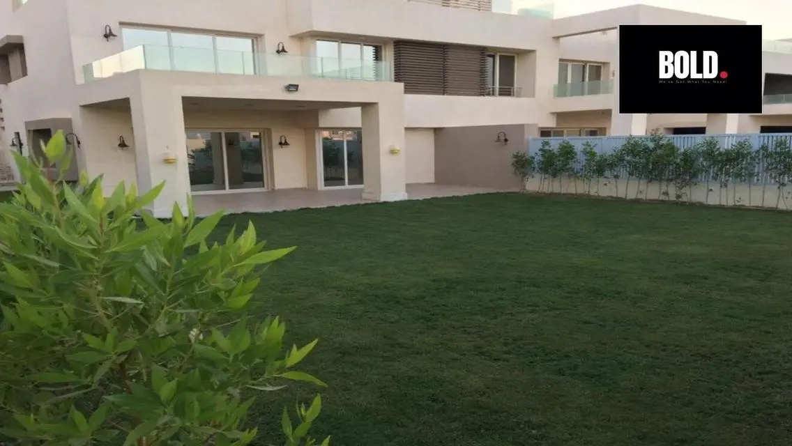 شقة فاخرة مع إطلالة رائعة للبيع