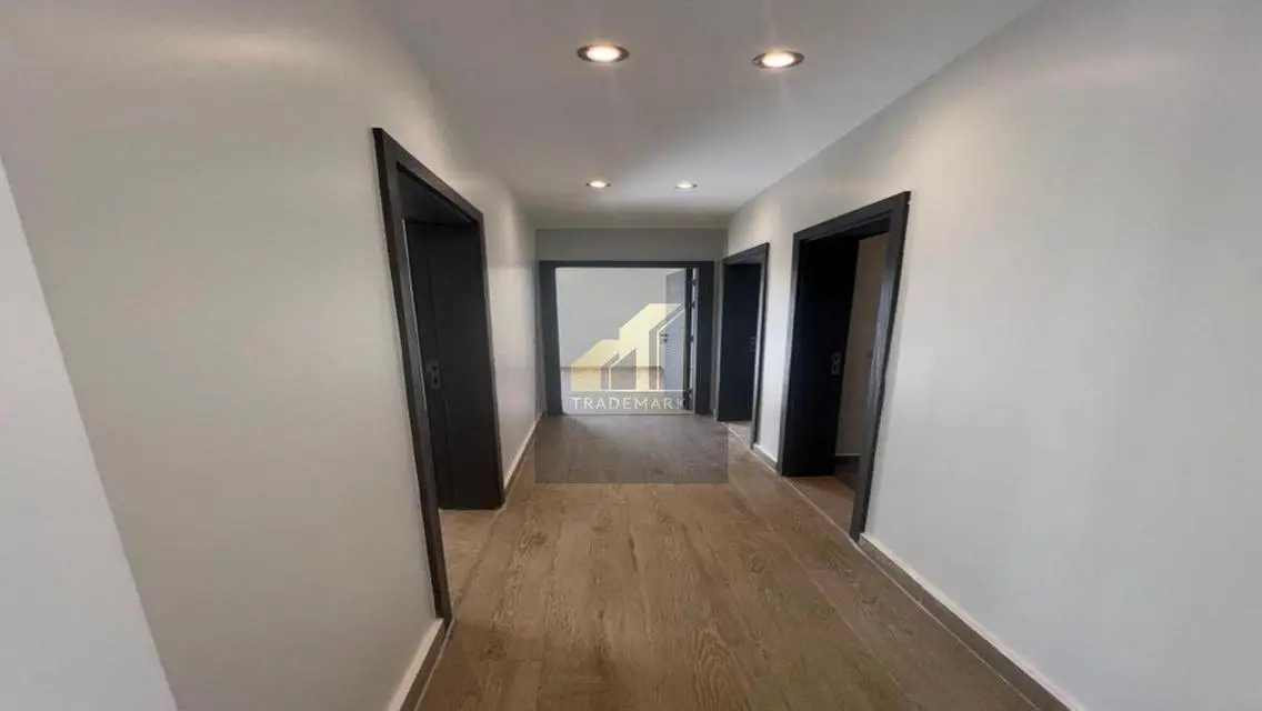 Stunning 180 sqm Apartment for Sale