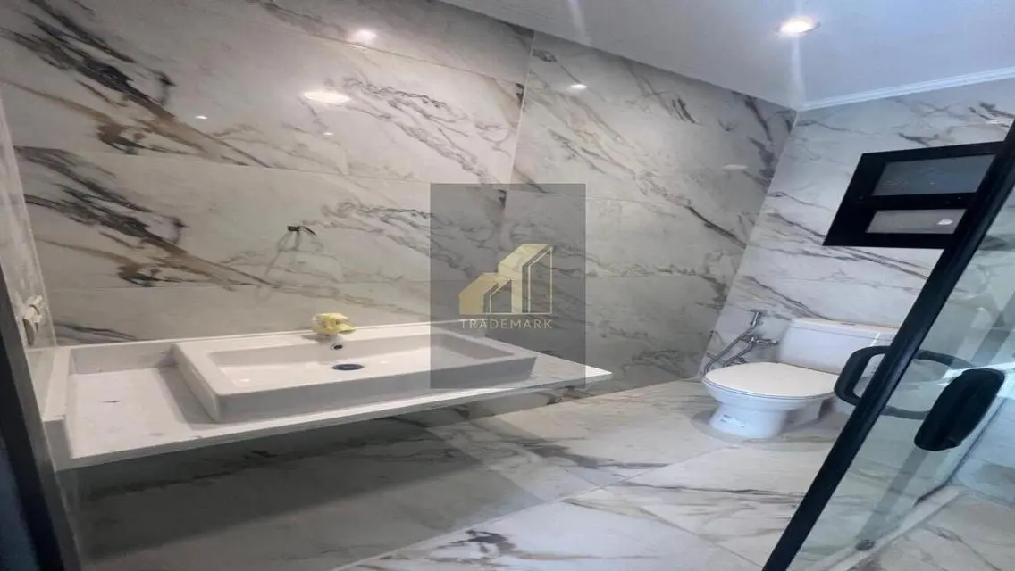 Stunning 180 sqm Apartment for Sale