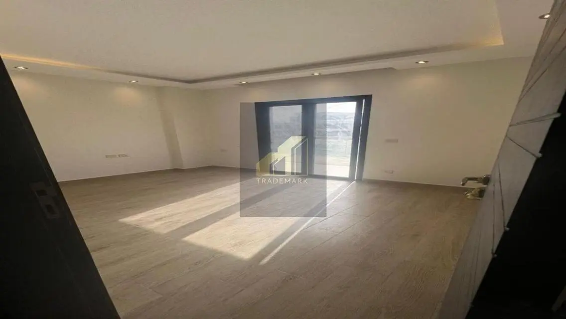 Stunning 180 sqm Apartment for Sale
