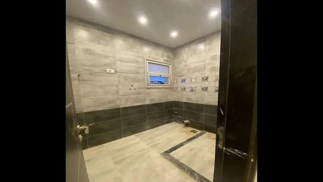 Luxury Apartment for Sale Near Lakes