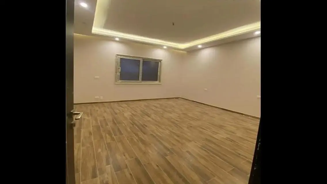 Luxury Apartment for Sale Near Lakes