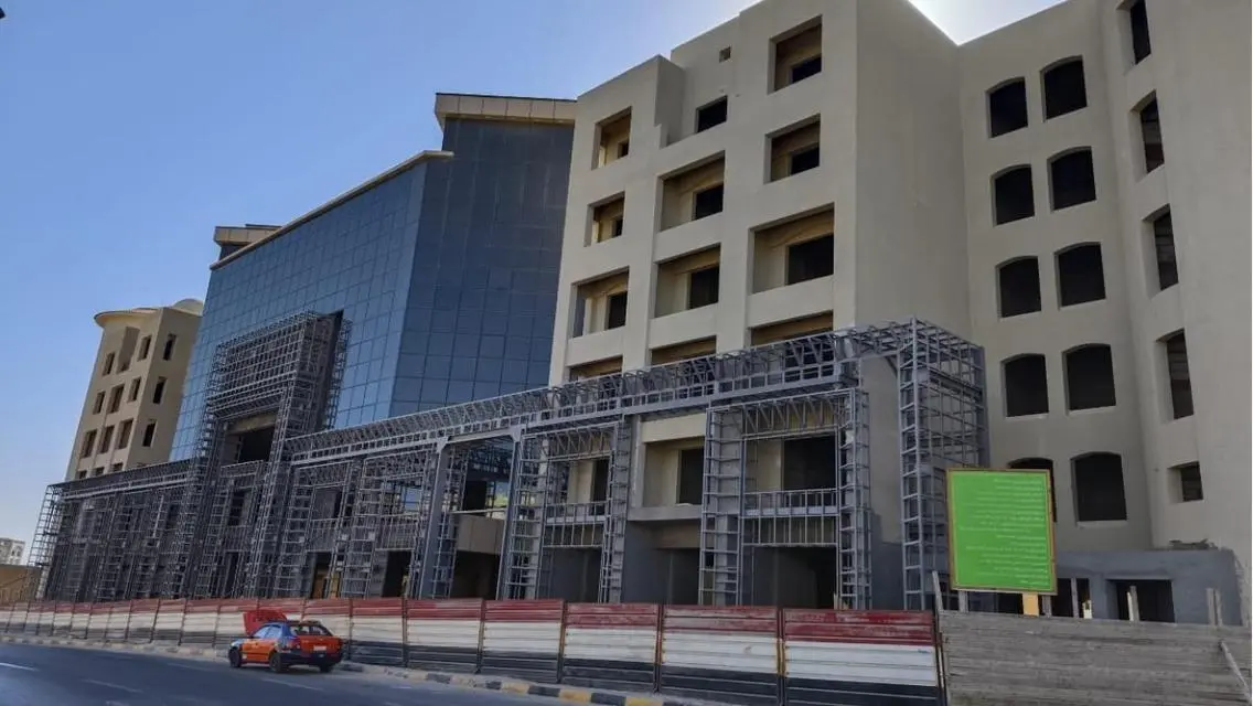 Luxury Apartment in Aldau Heights with Lake View