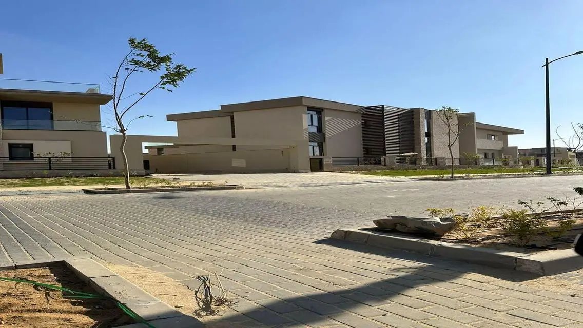 Spacious Luxury Villa for Sale
