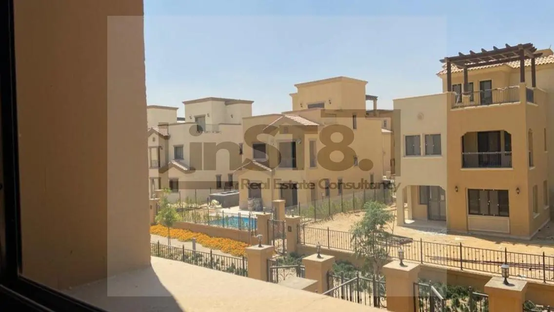 فيلا فاخرة مع مسبح خاص وحديقة
