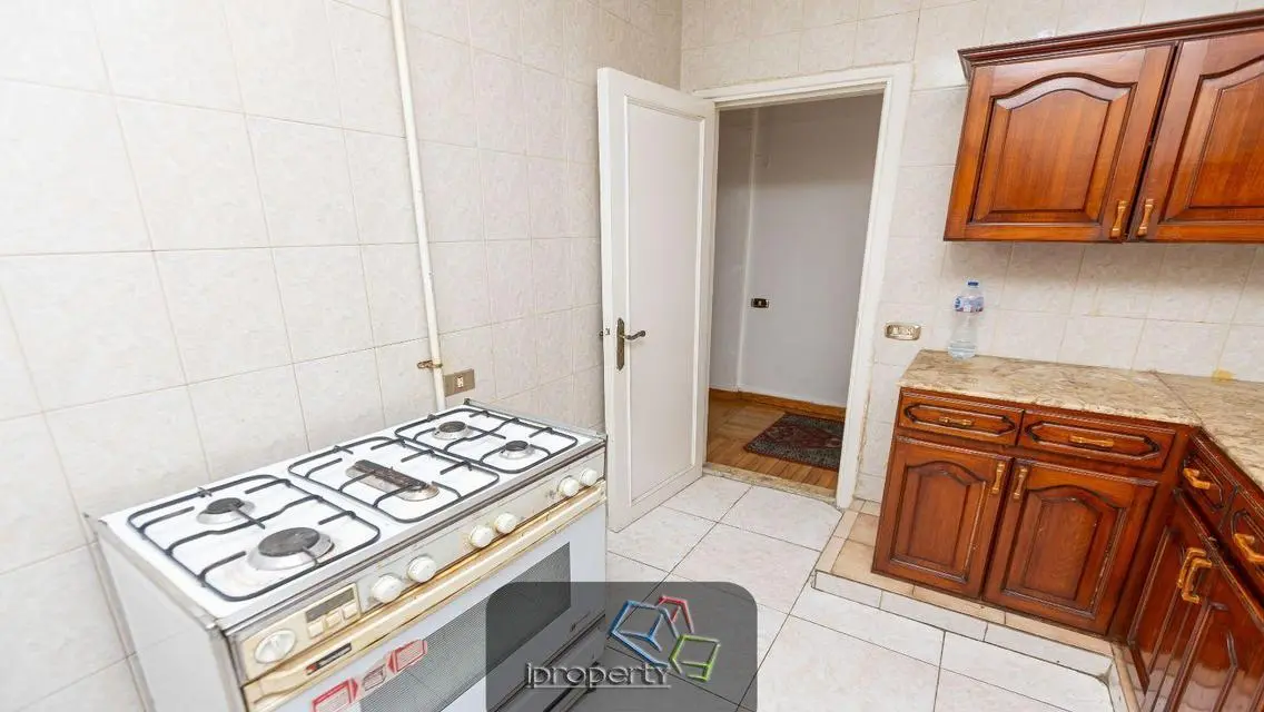 شقة فاخرة للإيجار في الإسكندرية
