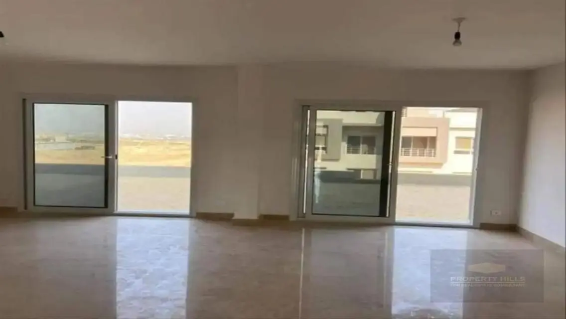 فيلا فاخرة للبيع بـ 3,000,000 جنيهاً مع جميع المرافق المميزة