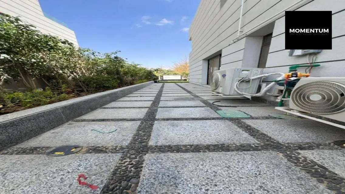 Luxury Apartment for Sale in Donia - 339 sqm