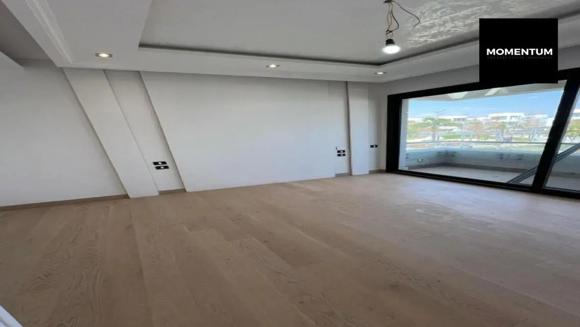 Luxury Apartment for Sale in Donia - 339 sqm