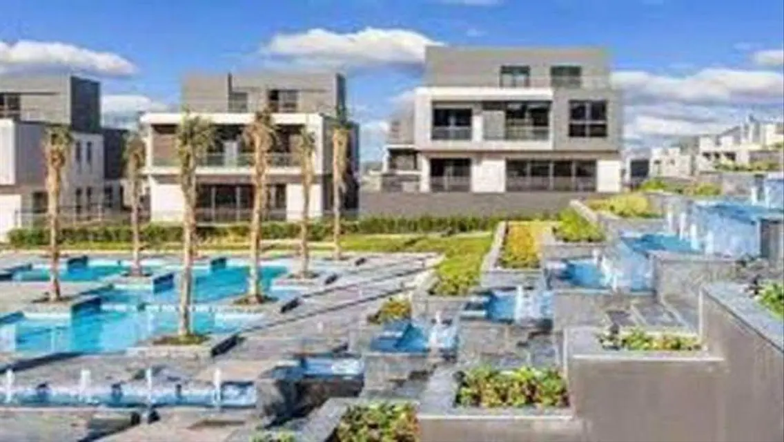 Spacious Luxury Apartment with Premium Amenities in a Prime Location