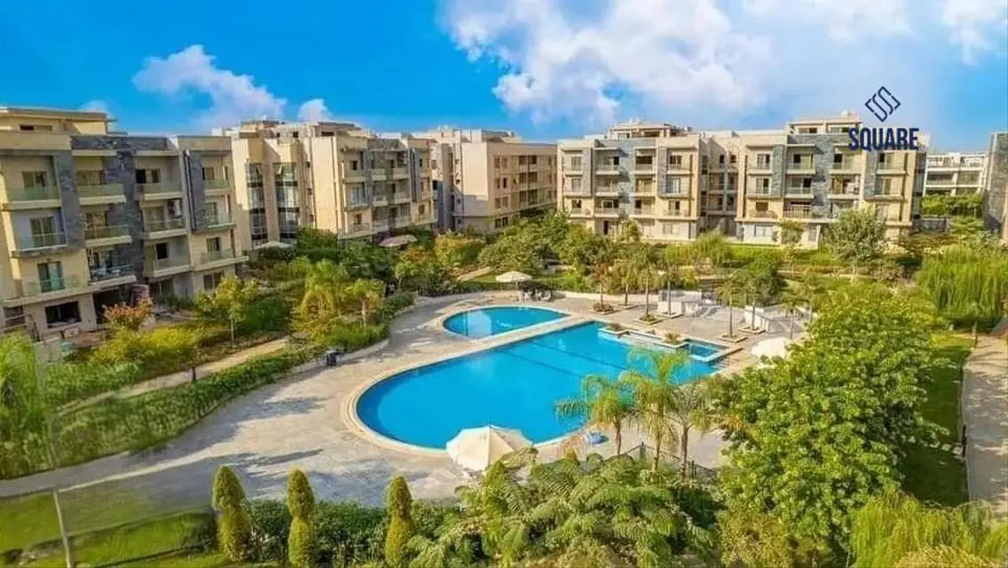 Luxury Apartment for Sale in Galleria Moon Valley