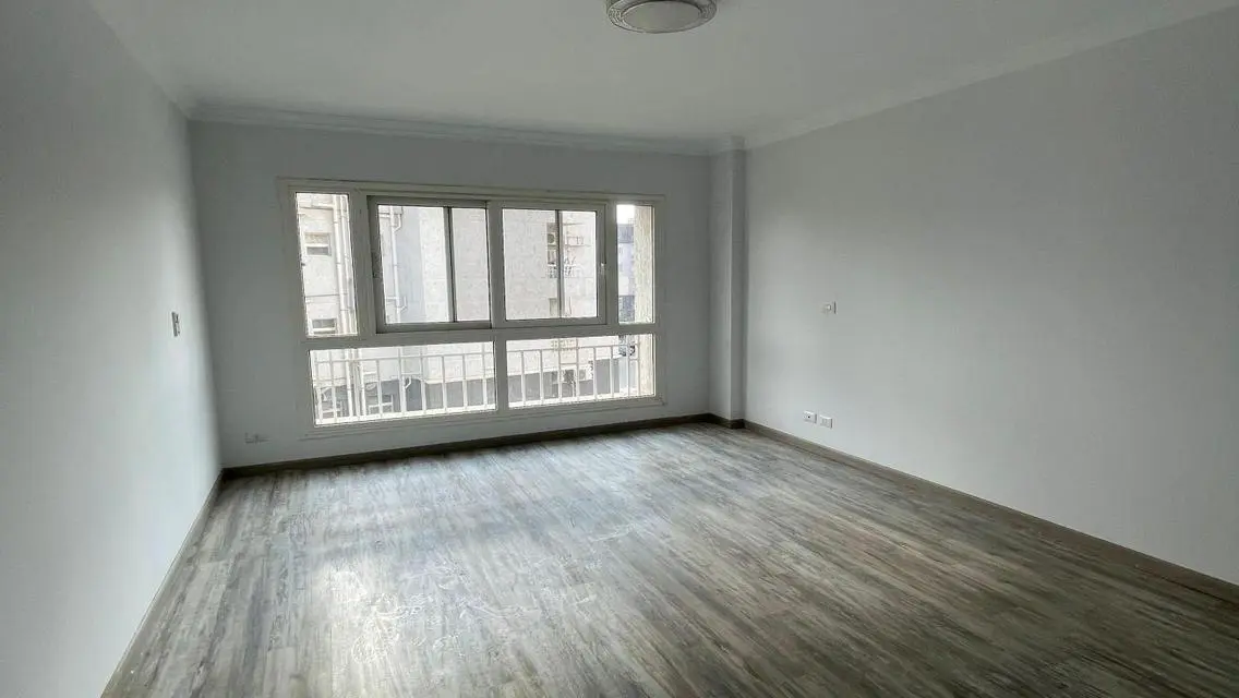 Luxury Apartment for Sale in B10 - 08