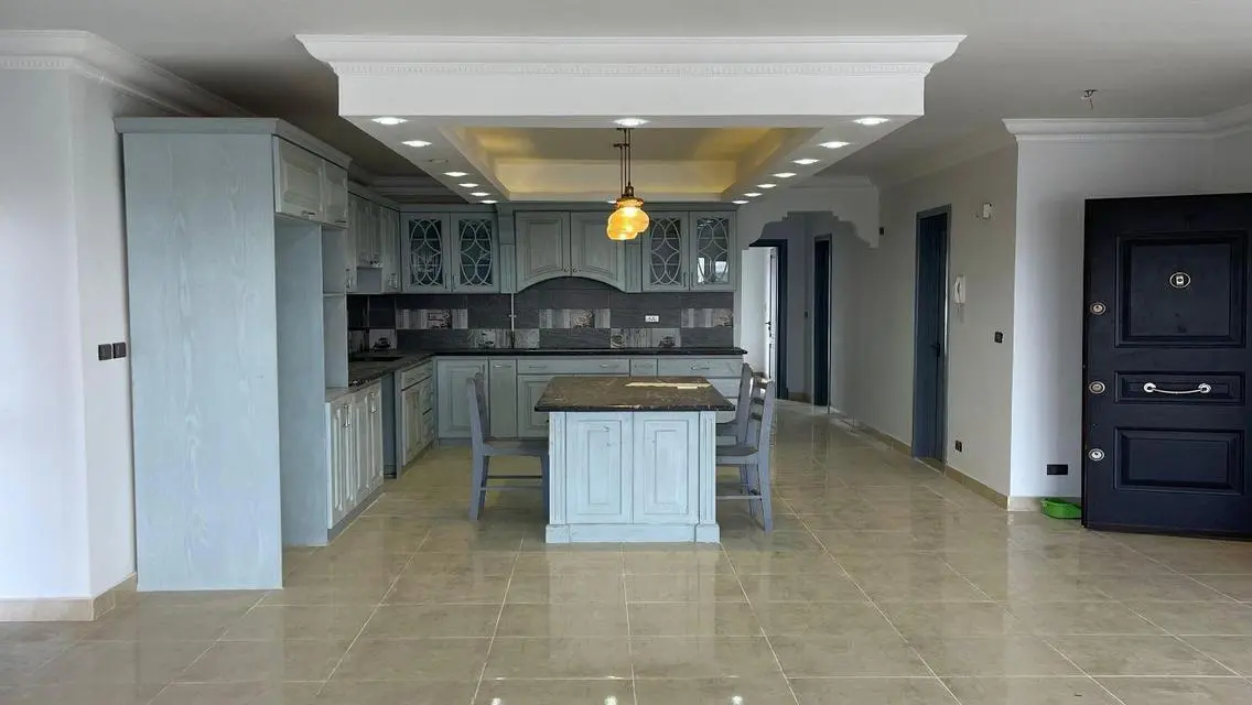 Luxury Apartment for Sale in B10 - 08