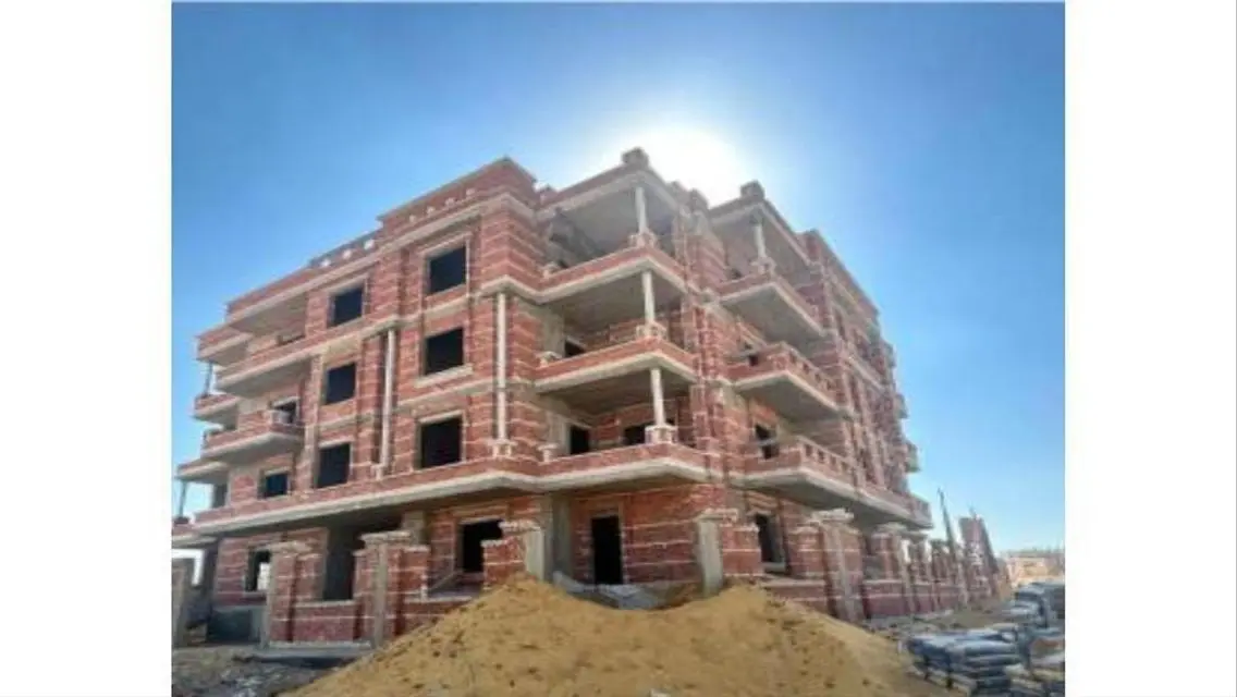 Luxury Apartment with Balcony, 150 sqm