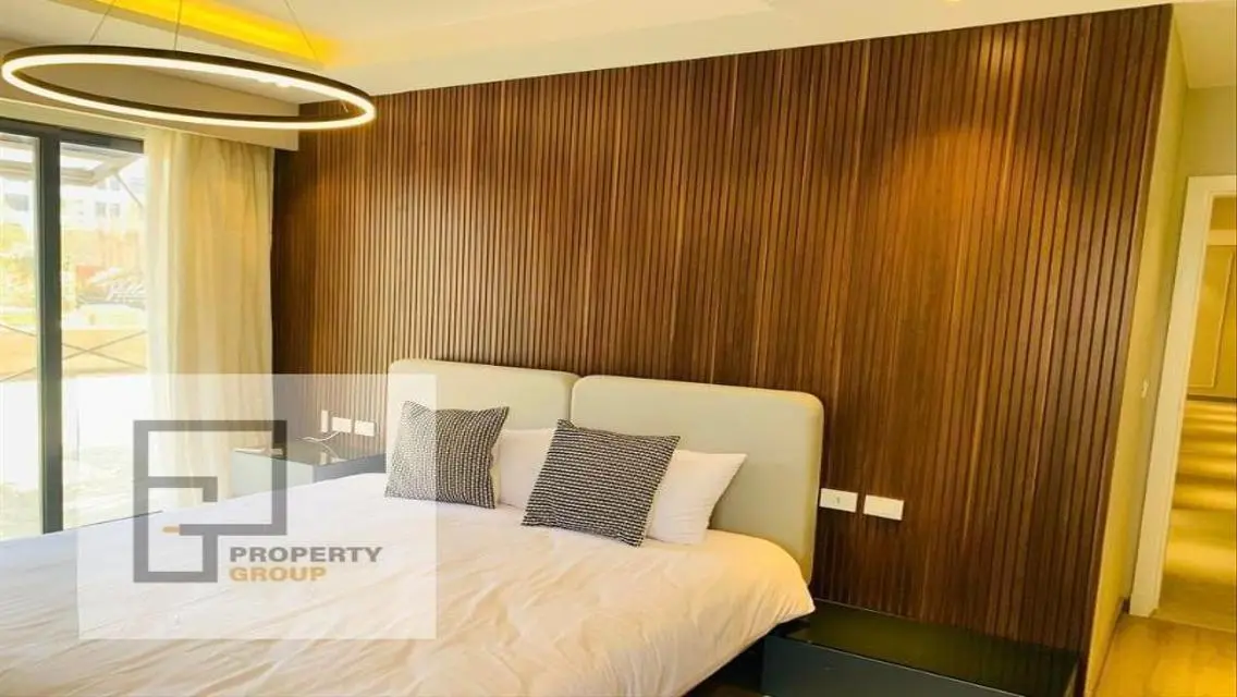 Luxury Villa for Sale with Private Pool and Garden