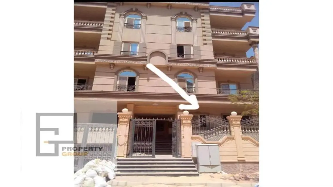 Luxury Villa with Private Garden and Pool for Sale
