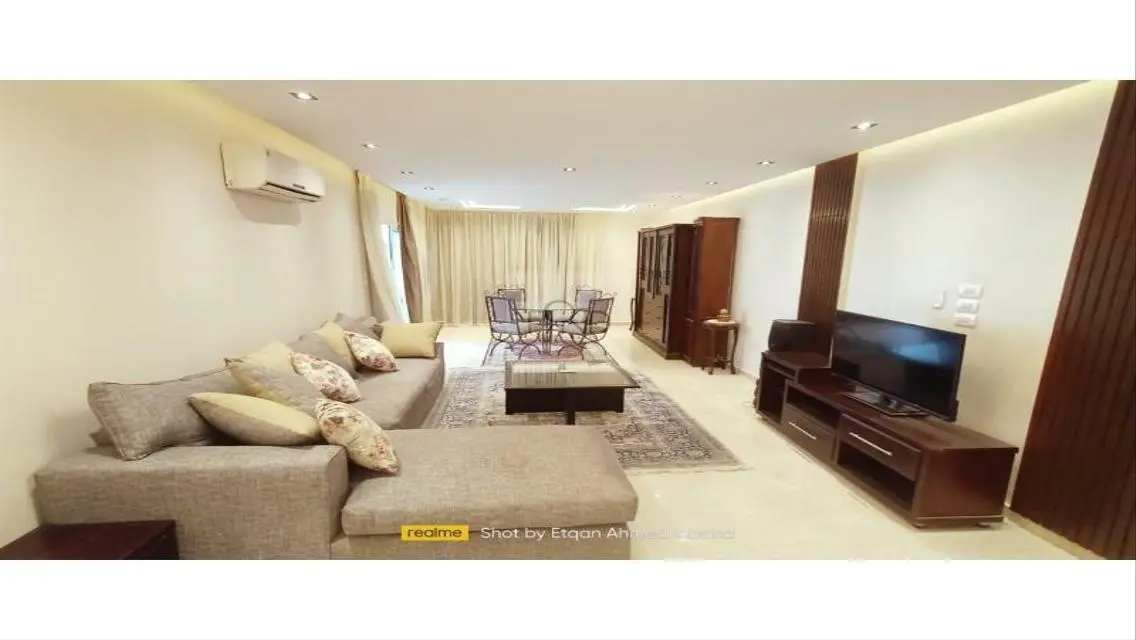 180 Sqm Apartment for Sale with Central AC