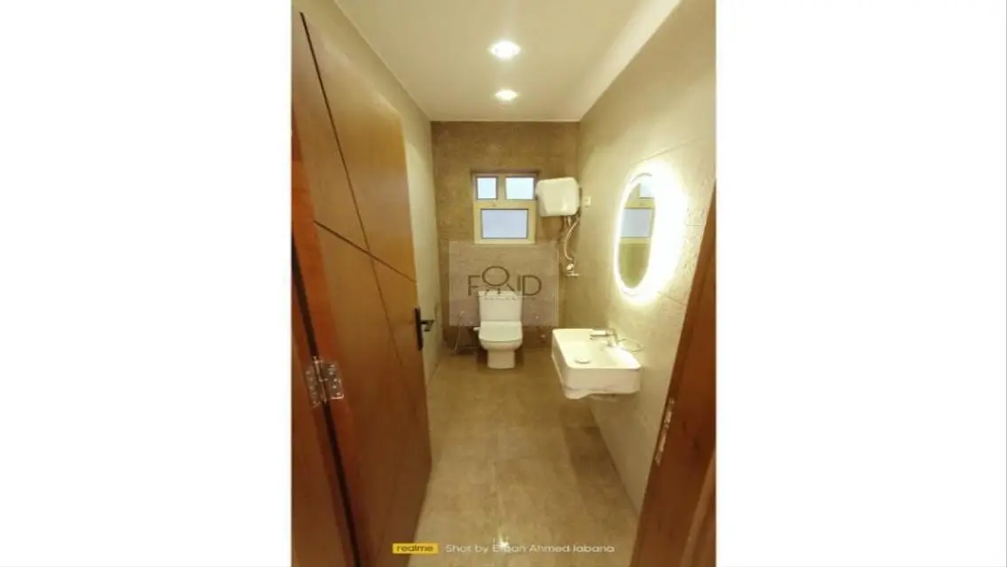 180 Sqm Apartment for Sale with Central AC