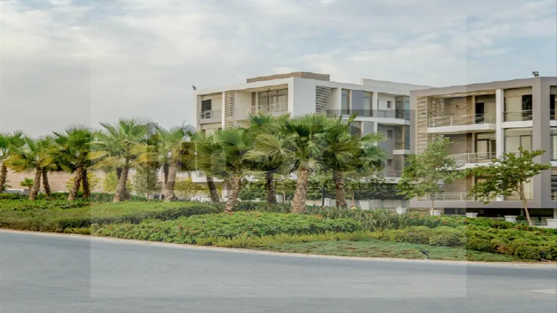 Luxury Villa for Sale with Private Pool and Garden in Prime Location