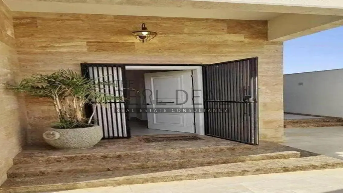 شقة فاخرة للبيع في مونتنبوليون